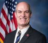 US lawmakers question federal role in Pakistan-owned hotel deal