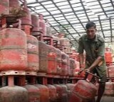 One lakh restaurants in TN face closure as LPG shortage deepens; association appeals to Centre