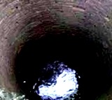 Telangana woman kills herself after throwing two daughters into well