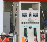 Delhi govt advises citizens against panic buying of fuels