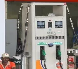Delhi govt advises citizens against panic buying of fuels