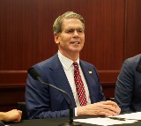 After India, US allows other nations to buy Russian oil at sea