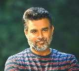 R Madhavan alerts netizens of fake account: This person is not connected to me