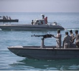 Trump calls on S. Korea, Japan to send ships to keep Hormuz Strait open