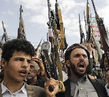 Houthi Rebels Threaten Bab el Mandeb Strait Closure After Hormuz