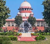 SC urges Centre to recognise paternity leave