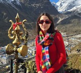 Hinduism unites, not divides: Opposition on Sara Ali Khan temple row