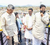 Andhra Pradesh CM, Guv extend Ugadi greetings