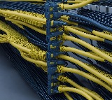 Iran Threatens Internet Cables in Hormuz Strait