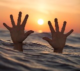 Godavari River Tragedy Five Engineering Students Drowned in Polavaram