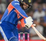 'He's 25, not 20 anymore': ABD urges Abhishek to take more responsibility ahead of IPL 2026