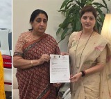 Rupali Chakankar Maharashtra Women Commission Chairperson Resigns