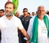 TPCC chief urges senior leader Jeevan Reddy to reconsider decision to quit Congress