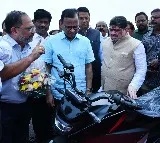 Government employees in Telangana to get 20 pc discount on EVs