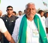 Congress Leaders Try to Persuade Jeevan Reddy After Resignation Announcement