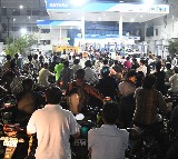 Petrol Bunks No Stock Boards Due To New Rule