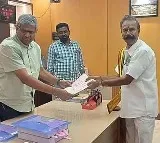 Padmarajan Files Nomination for 253rd Time as Election King