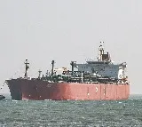 Hormuz Strait 28 Indian energy vessels stuck due to West Asia war