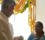 Minister Lokesh Gives Clarity On Viral Video Of Cm Chandrababu Ordered To Buy Auto A Youth After His Mother Asking A Job
