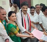 Khushbu Attends Husband Sundar C Nomination Despite Political Differences