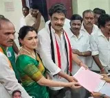 Khushbu Attends Husband Sundar C Nomination Despite Political Differences