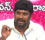 Balka Suman Accuses Minister Vivek of Bribing BRS Councilors