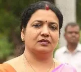 Jeevitha Rajashekar Criticizes Reviewers