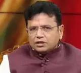 Sridhar Babu on Telangana Gold Scheme Guarantee
