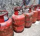 Muzaffarpur police bust LPG black marketing racket amid gas shortage; tanker, vehicles seized