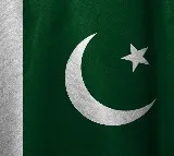 Pakistan Faces Debt Crisis as UAE Demands Loan Repayment