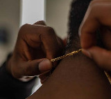 Kanthamma loses gold chain in Chittoor district fraud