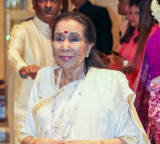 'A timeless voice, irreplaceable legacy': Cricket fraternity mourns the demise of legendary singer Asha Bhosle