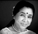 Asha Bhosle Funeral with State Honors in Mumbai