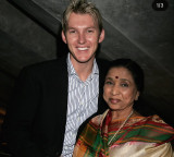 Brett Lee pays emotional tribute to legendary singer Asha Bhosle, recalls recording ‘You're the One for Me’