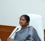 Telangana Minister Seethakka sends legal notice to KCR