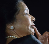 Sachin Tendulkar breaks down while paying his last respects to Asha Bhosle