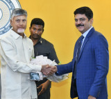 Andhra CM Chandrababu Naidu bats for simplifying procedure to expedite setting of industries