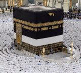 Saudi Arabia Announces Mecca Entry Restrictions for Hajj Season