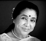 Asha Bhosle left us says Amitabh Bachchan