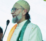 Asaduddin Owaisi Slams Mamata for Using Muslims as Vote Bank