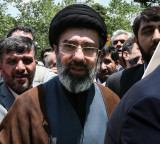 Iran warns US with Shah Rukh Khan dialogue over navy claims