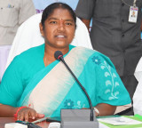 Seethakka issues key instructions to people due to heatwave