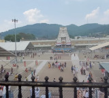 Tirumala 8 hours for Srivari Darshan