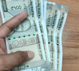 Indian rupee strengthens 25 paise as RBI curbs dollar demand from oil firms