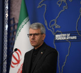Iran says transferring enriched uranium to US never an option