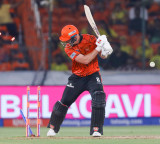 IPL 2026: Abhishek, Klaasen fifties power SRH to 194 despite CSK fightback