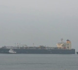 Russia Oil US Extends Sanctions Relief on Russian Oil