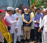 Farooq Flags Off Last Haj Yatra Batch From Vijayawada