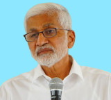 Vijayasai Reddy Comments on AP Capital Amaravati vs Delhi Model