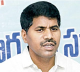 Chandrababu used employees for politics says Venkatrami Reddy